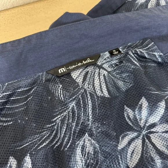 Travis Mathew Future Primitive Golf Jacket
Men’s XL | Navy and Black - Picture 10 of 12